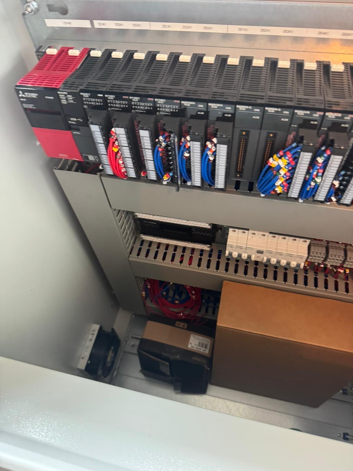 Mitsubishi I/O rack