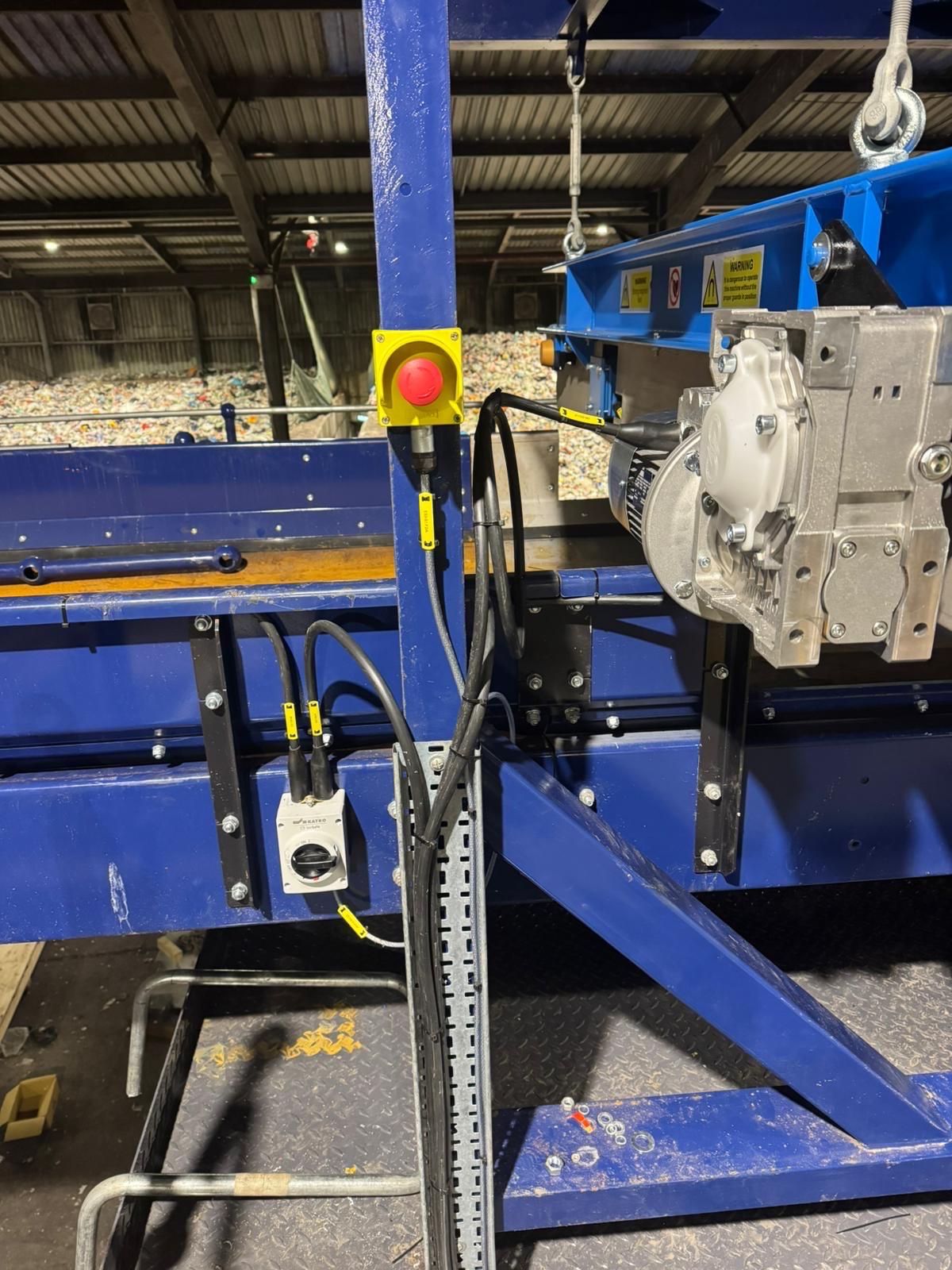 Conveyor and feeder power
